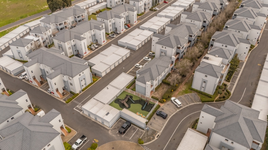 To Let 1 Bedroom Property for Rent in Vredekloof Western Cape